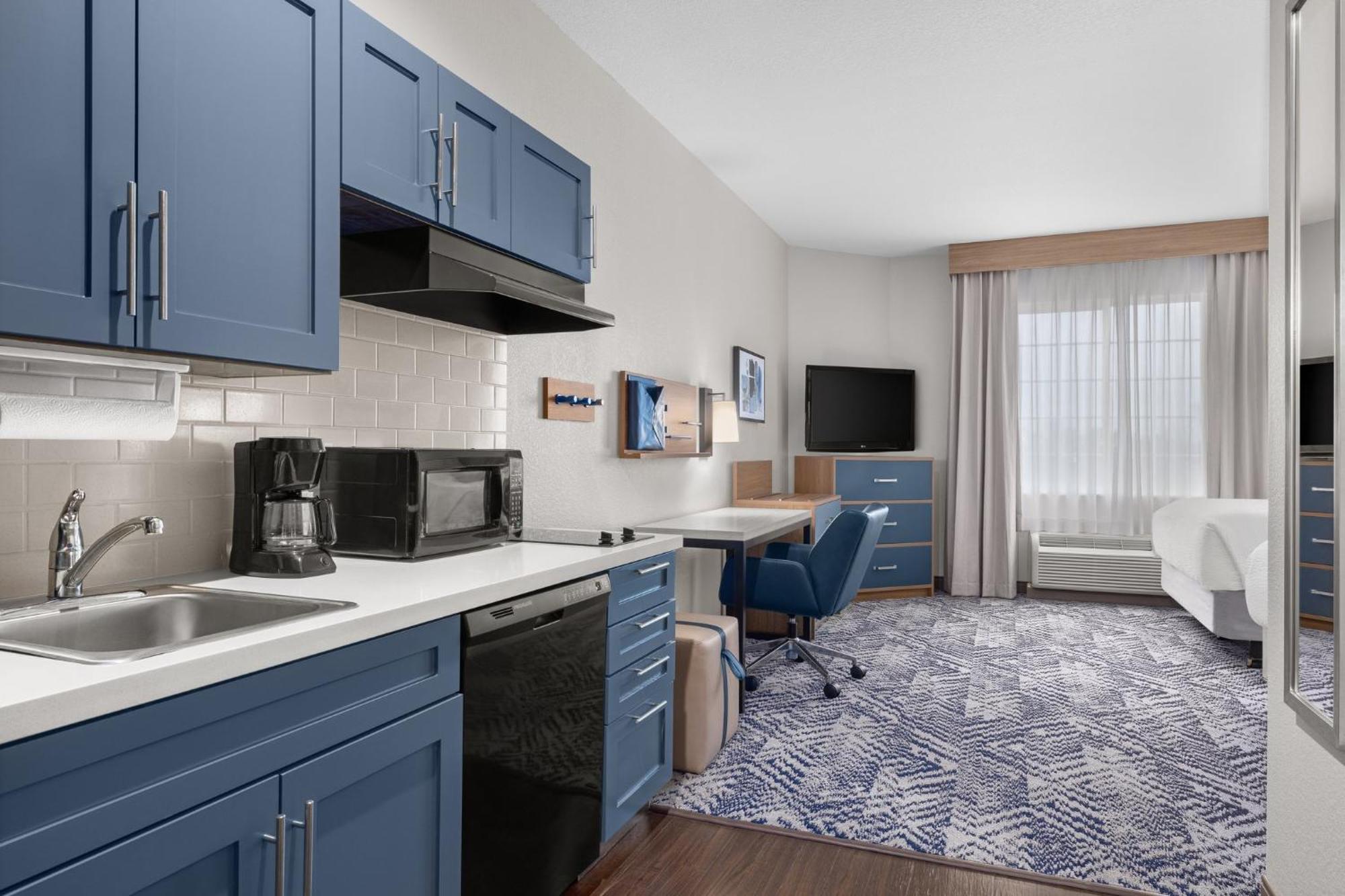 Candlewood Suites Alexandria By Ihg Exterior foto