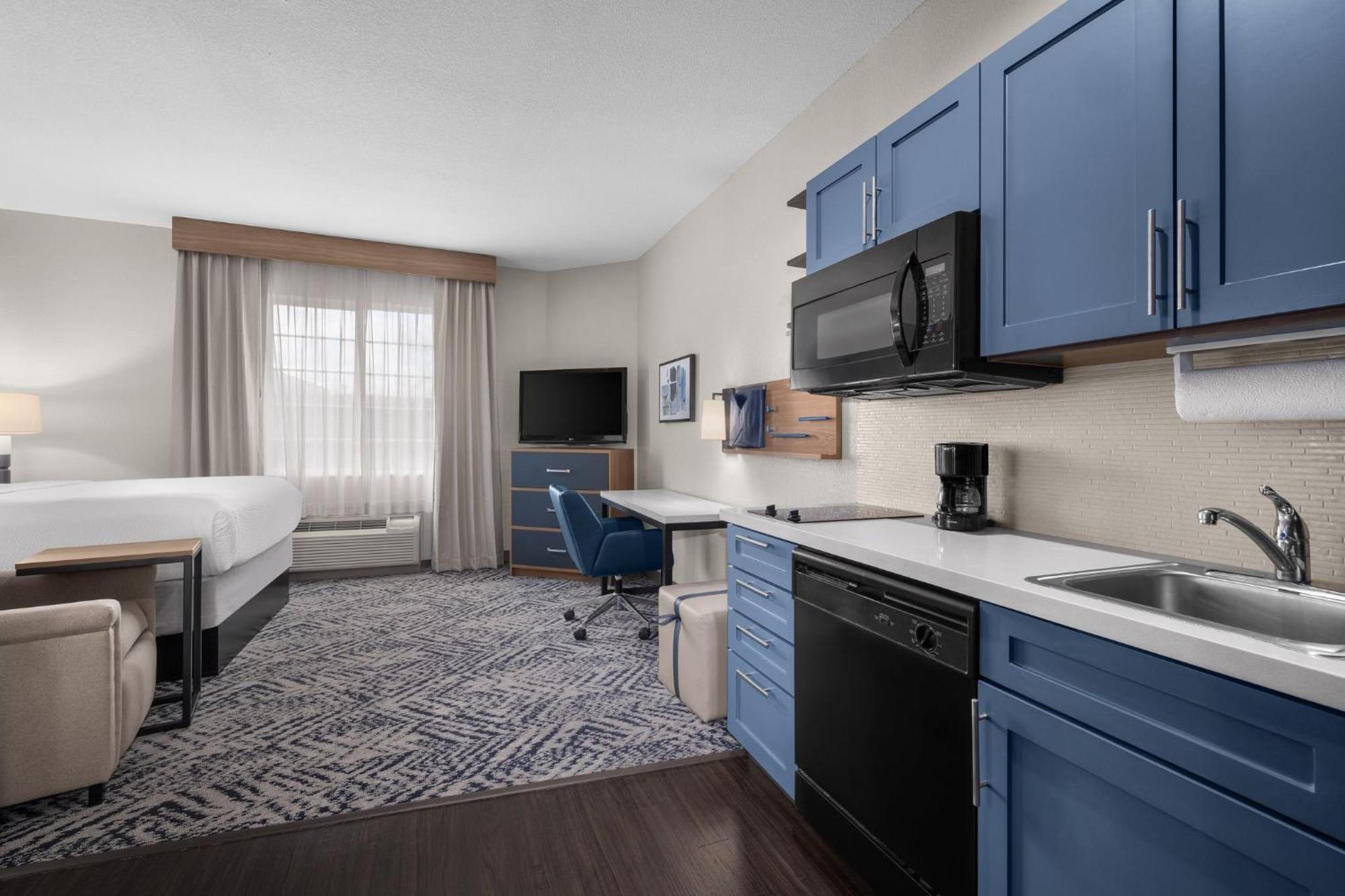 Candlewood Suites Alexandria By Ihg Exterior foto